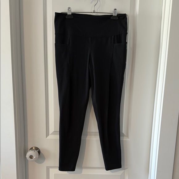 Danskin Black Leggings Sleek Solid Design - Picture 1 of 3